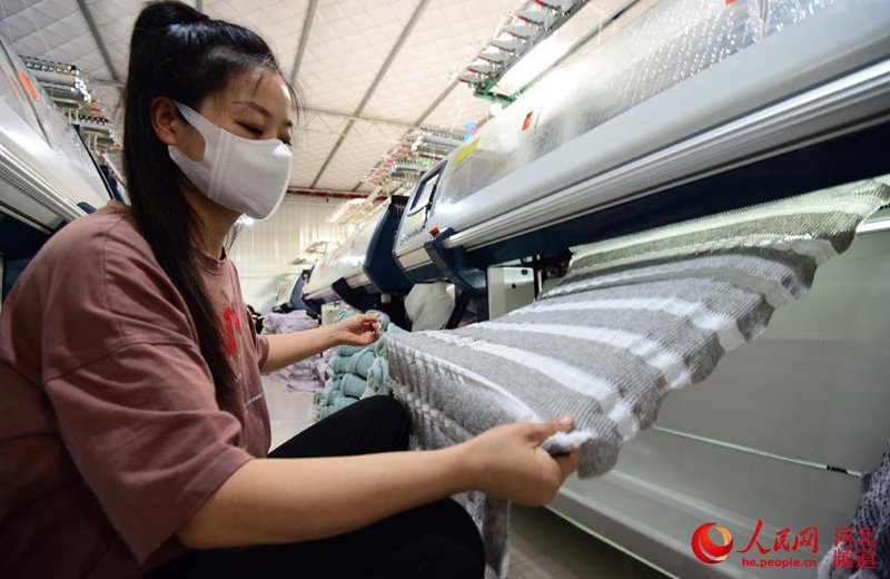 毛衣生产工具推荐：新手与老手的选择